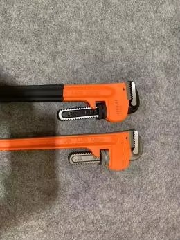 review-fbb8456492-2.jpg