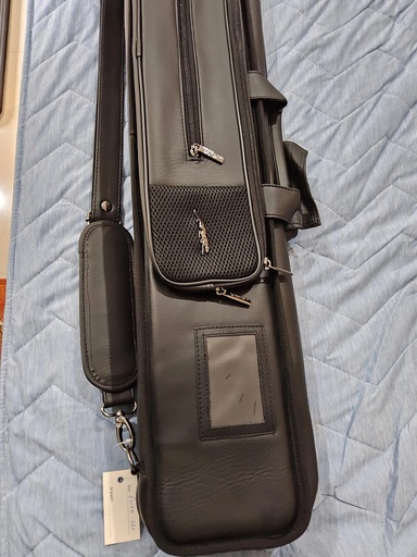review-9f4273dc7b-4.jpg