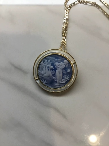 review-983877ec42-1.jpg