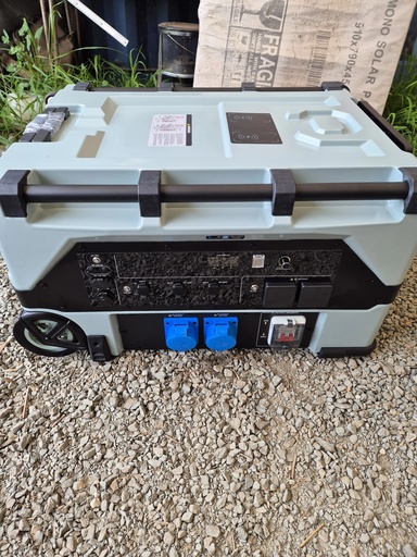 review-5894d40eea-1.jpg
