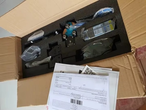 review-8ac9307b92-1.jpg