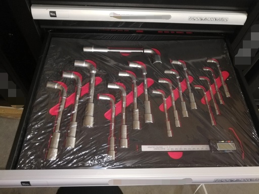 review-83cbebf8d4-3.jpg