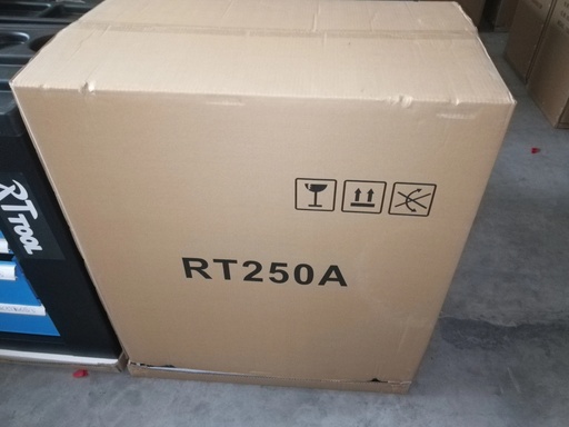 review-98375f555b-5.jpg