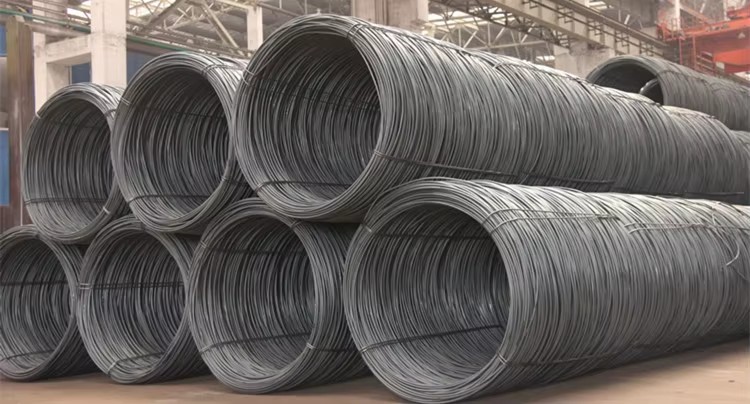 Low Carbon SWRY11 AWS ER70S-6 H08A ER70S-3 Hot Rolled Mild Steel Wire Rod in Coils