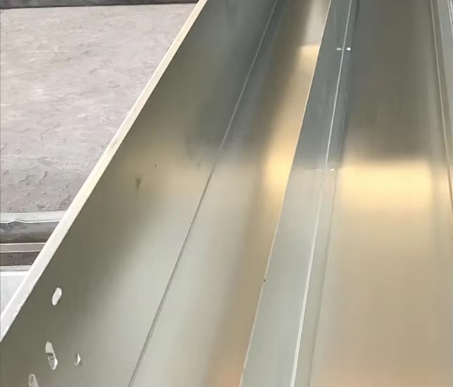 Wholesale SHEN LIAN Galvanized Cable Tray Partition Plate-Customizable Manufacturer Options 1-2mm Cable Capacity Cable Laying