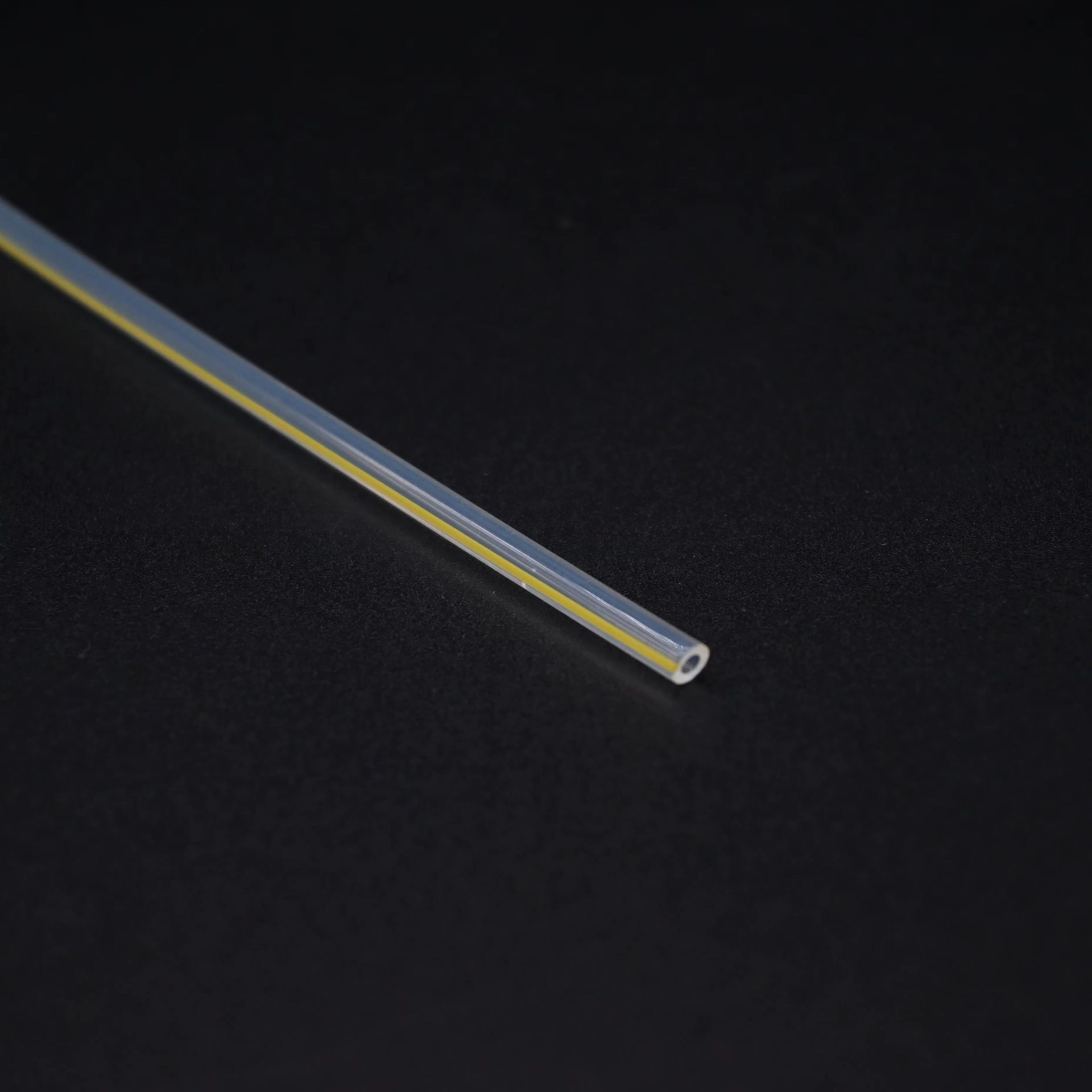 Factory Customized Colored Striped-Line FEP PFA Tubing with Excellent Chemical Resistance