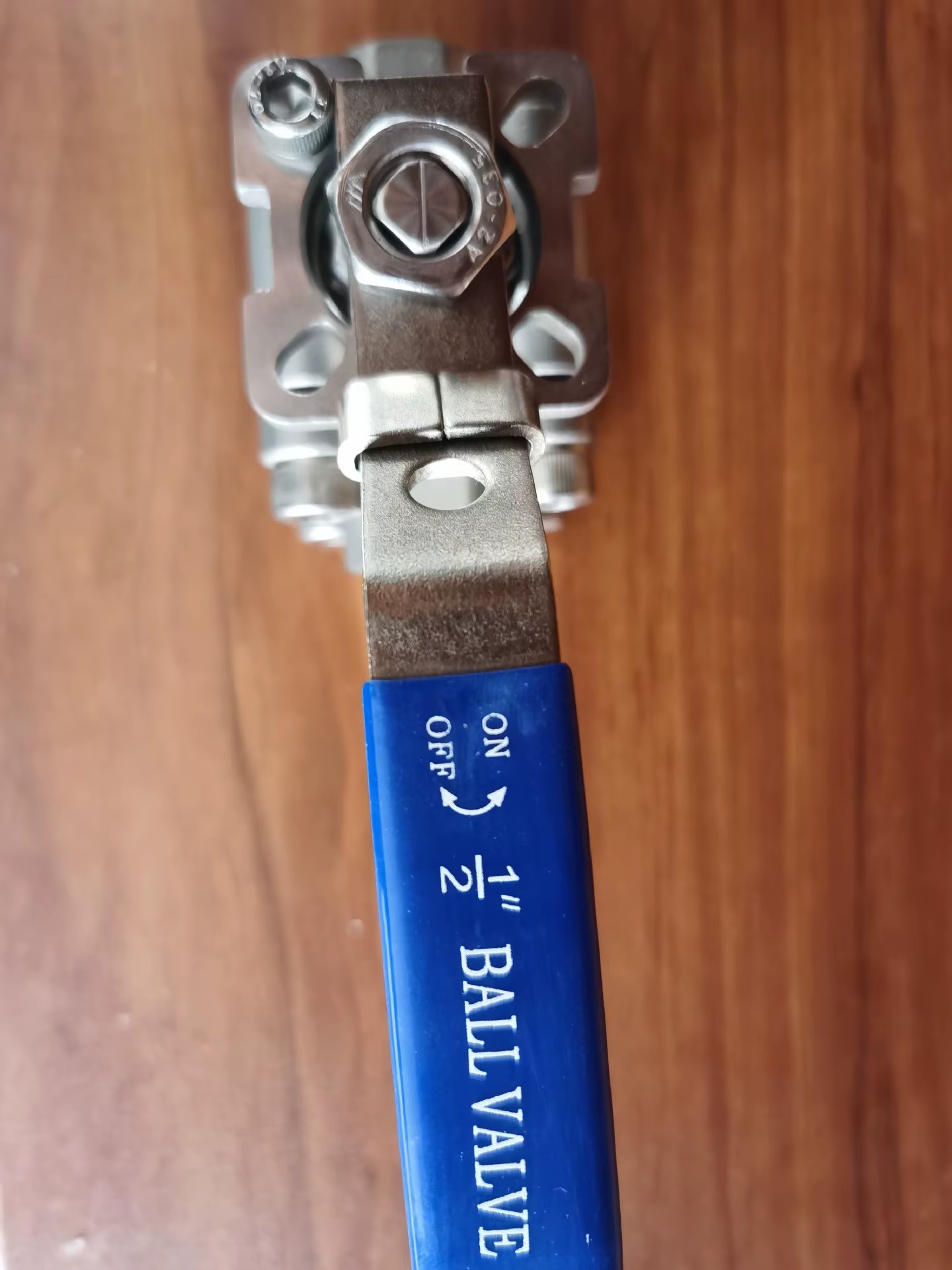 Kh Q11F-64P 2000WOG Three-piece Ball Valve Industrial Use Chemical Plants Lithium Battery Industries Water/Steam/Oil Media