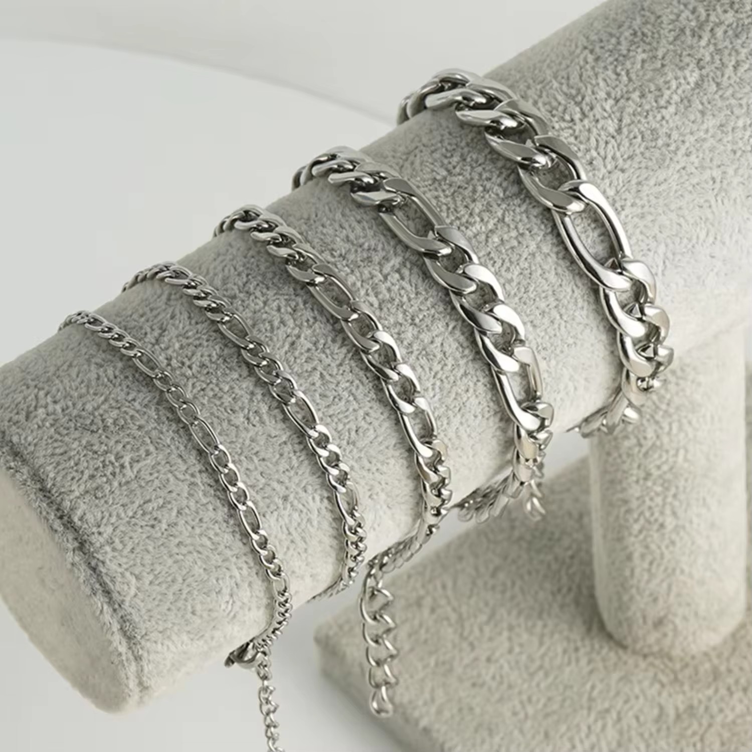 18K Gold Plated Stainless Steel Classic Ball Chain Bracelet for Women Men Jewelry Gift Waterproof Tarnish Resistant Figaro Cuban