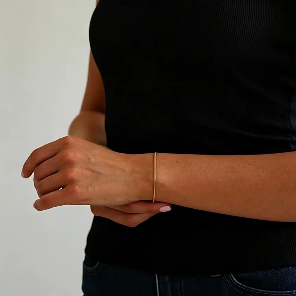 18K Gold Plated Minimalist Layering Link Chain Bracelets 2MM 1.5MM Trendy Jewelry Women Dainty Round Snake Chain Men Bracelet