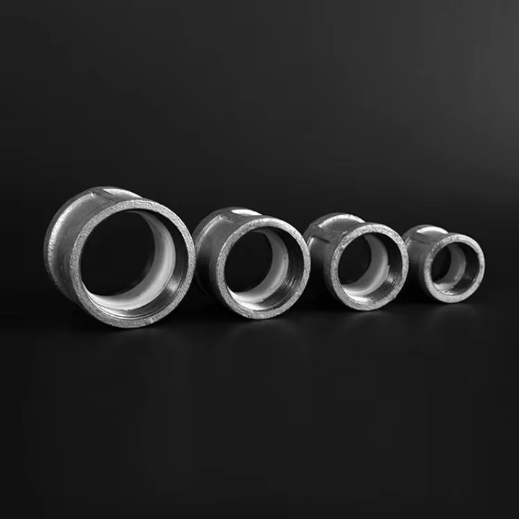 High Quality NPT Thread Malleable Iron Floor Flange American Standard Threaded Base Fitting for Building Plumbing
