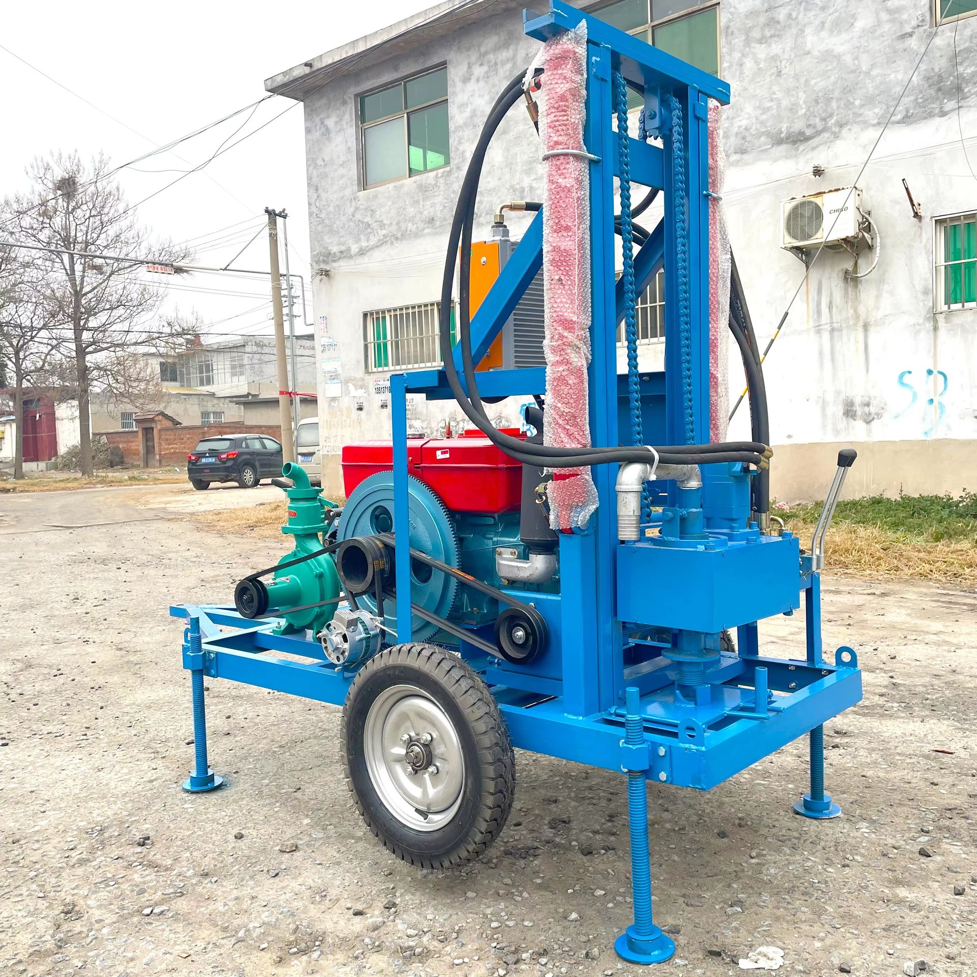 200m Customizable Water Borehole Drilling Machine Water Well Drilling Rig for Rural Development and Water Wells