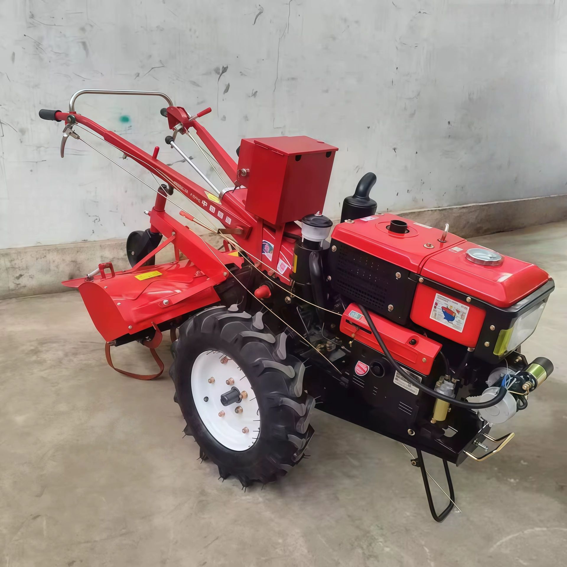 12HP 8-32HP 2WD Gear Drive Walking Tractor Agricultural Hand Tiller Rotary Cultivator Motor High Productivity Farm Field