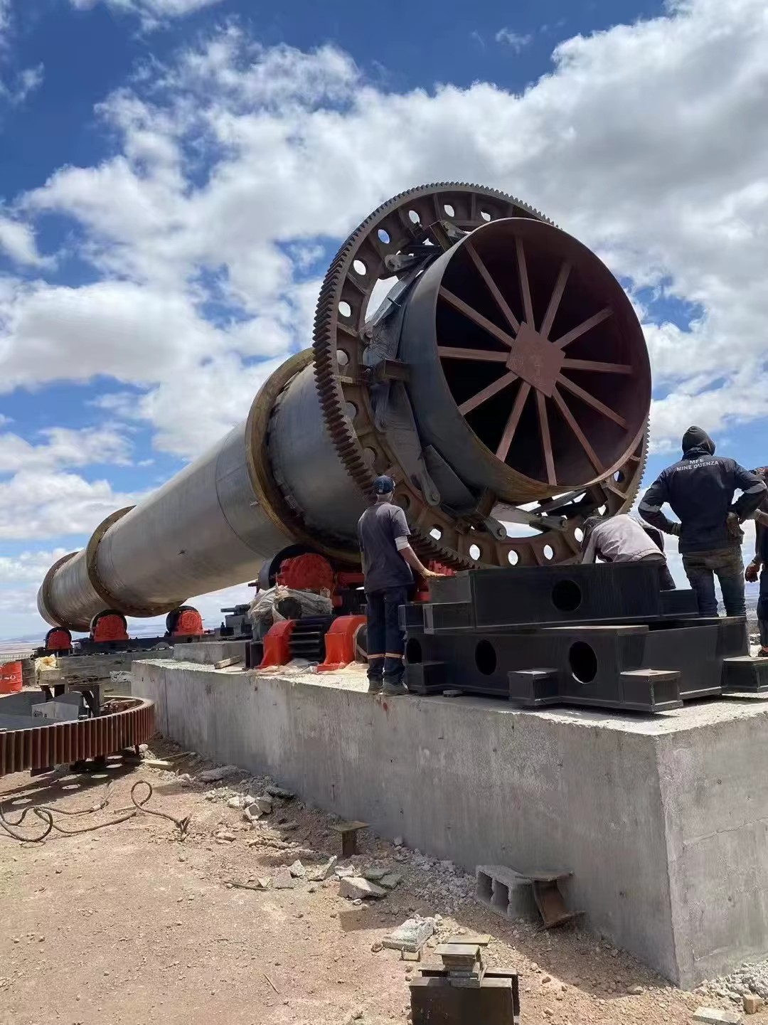 New HK Heavy Industry HK-15TPD Energy-Saving Rotary Kiln for Limestone Dolomite Calcining 90000W 380V High Thermal Efficiency