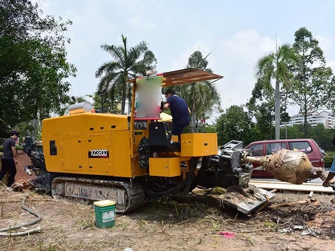 Cheap Good Working Mining Drilling Rigs New Brand XZ320 Crawler Horizontal Directional Drilling Rig on Sale