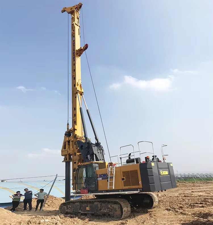 Rotary Drilling Rig XR160E Mine Drilling Rig Electric with Core Components and 56m Depth Good Quality and Service