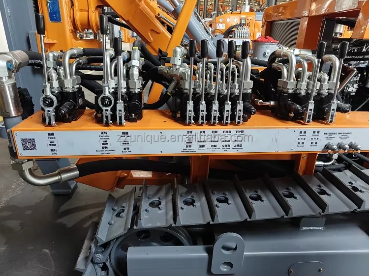 Hot Selling 25m Depth Rock Mine Drill Rig Down the Hole Drill Rig for Open Use