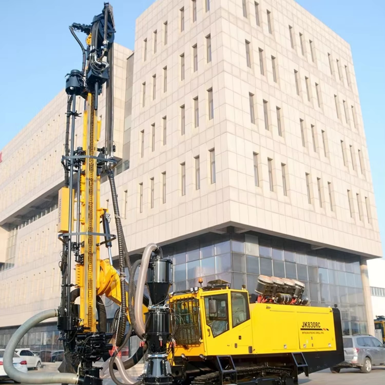 High Safety Level Deep Diesel Hydraulic Borehole Drilling Rigs 165-235mm Drill Diameter Mining Drilling Rig Machines 30m Depth