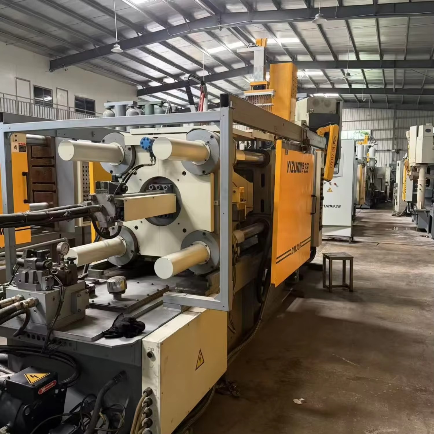 88T Cold Chamber Die Casting Machine Aluminum Alloy Product Casting Machine for Badges Zamak Injection Equipment for Medals