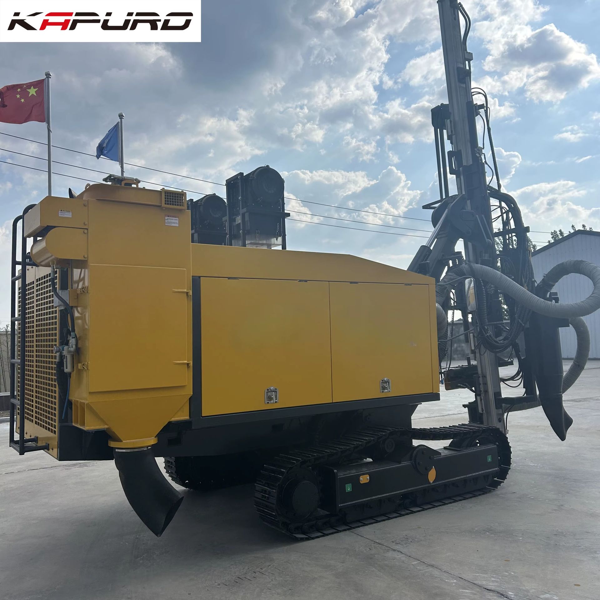 DTH Drilling Rig 90-138mm Hydraulic Down the Hole Drill 176kW Diesel Engine Mining Crawler Drilling Machine