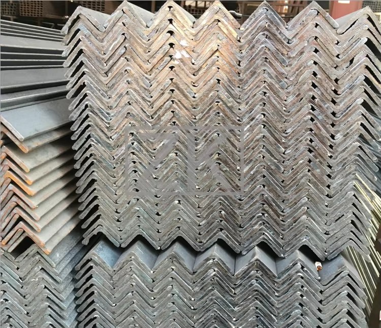 Metal Materials 35x35x2 Steel Angle bar Market Design Angle bar Fence Metal Fence