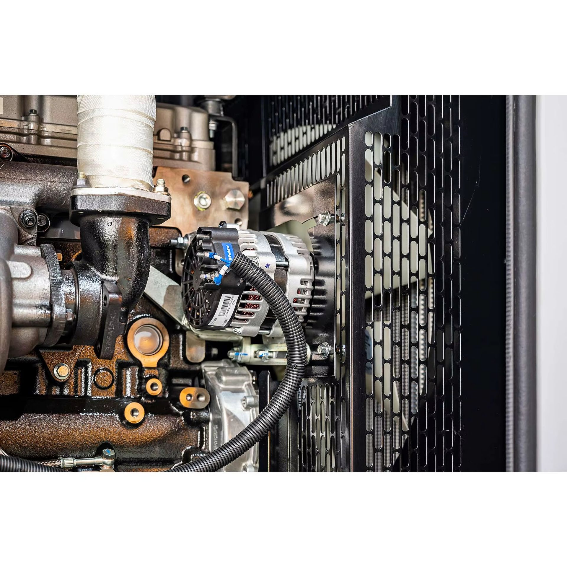 Super Silent Mini Portable 50KVA 100KVA 150KVA 3 Phase Diesel Perkins Engine Generator Set Electricity Generation for Home Used