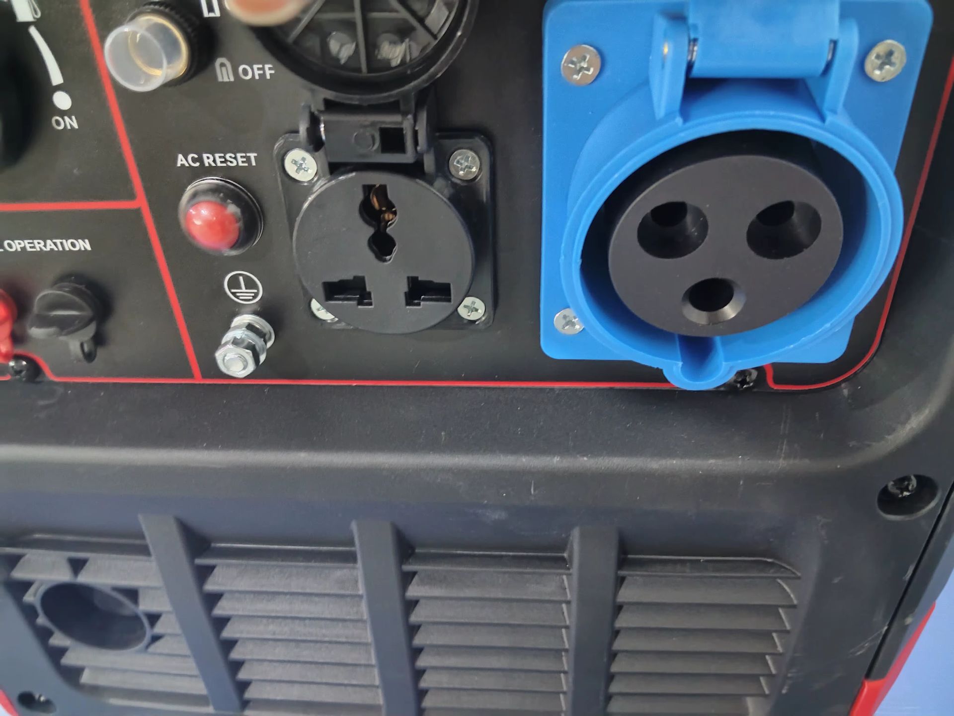 KINJADE K6500iE 6500 Silent 4-Stroke 223cc Variable Frequency Generator 12V/220V USB Output Portable Gasoline Electric Start 7h