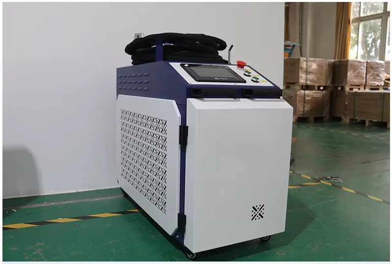 Pulse Laser Cleaner rust Removal Laser rust Remover Portable Fiber Portable Laser Cleaning Machine