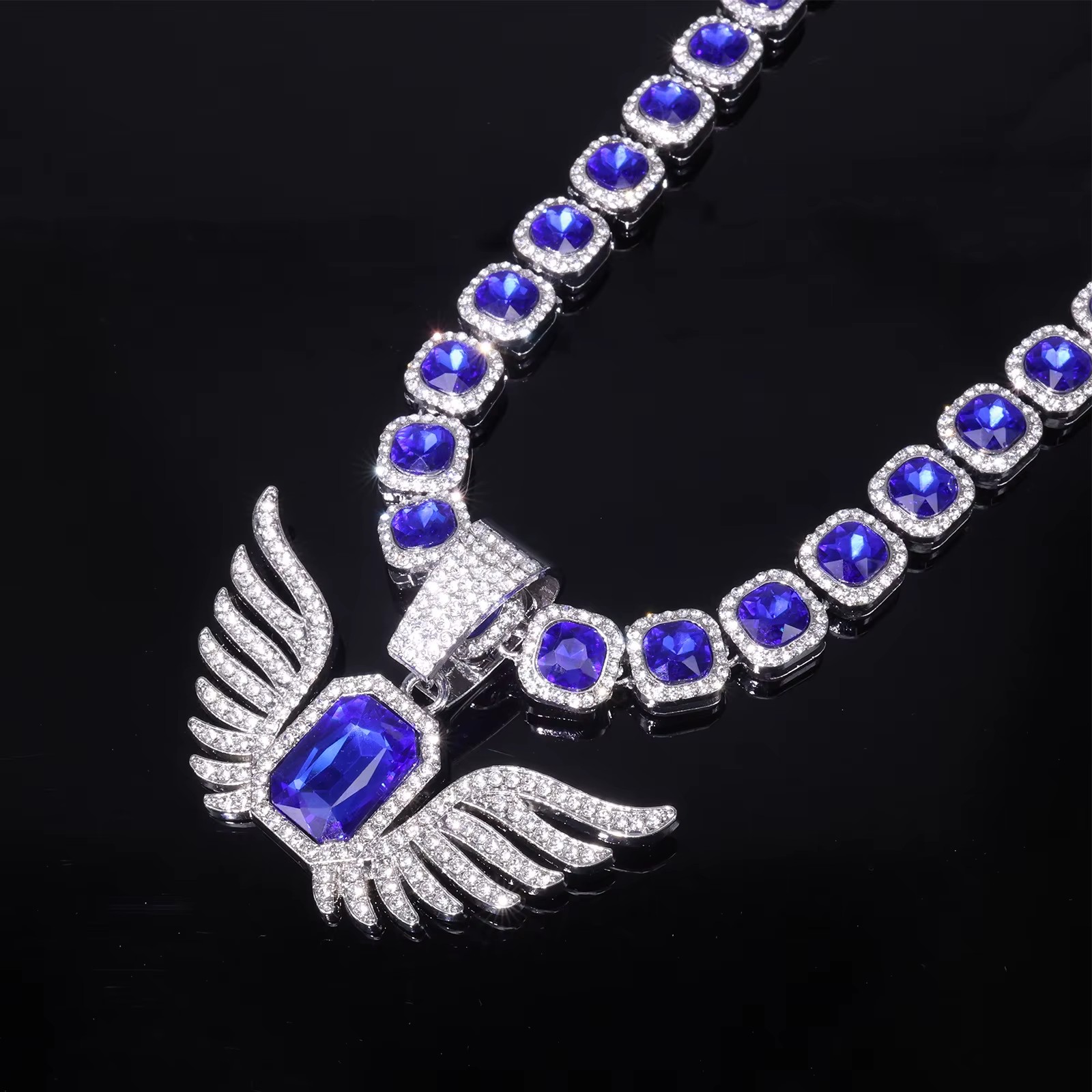 Multi Color Angel Wing Pendant Zinc Alloy Emerald Cut Green Red Blue Tennis Chain Full Rhinestone Gold Plated Hip Hop Necklace