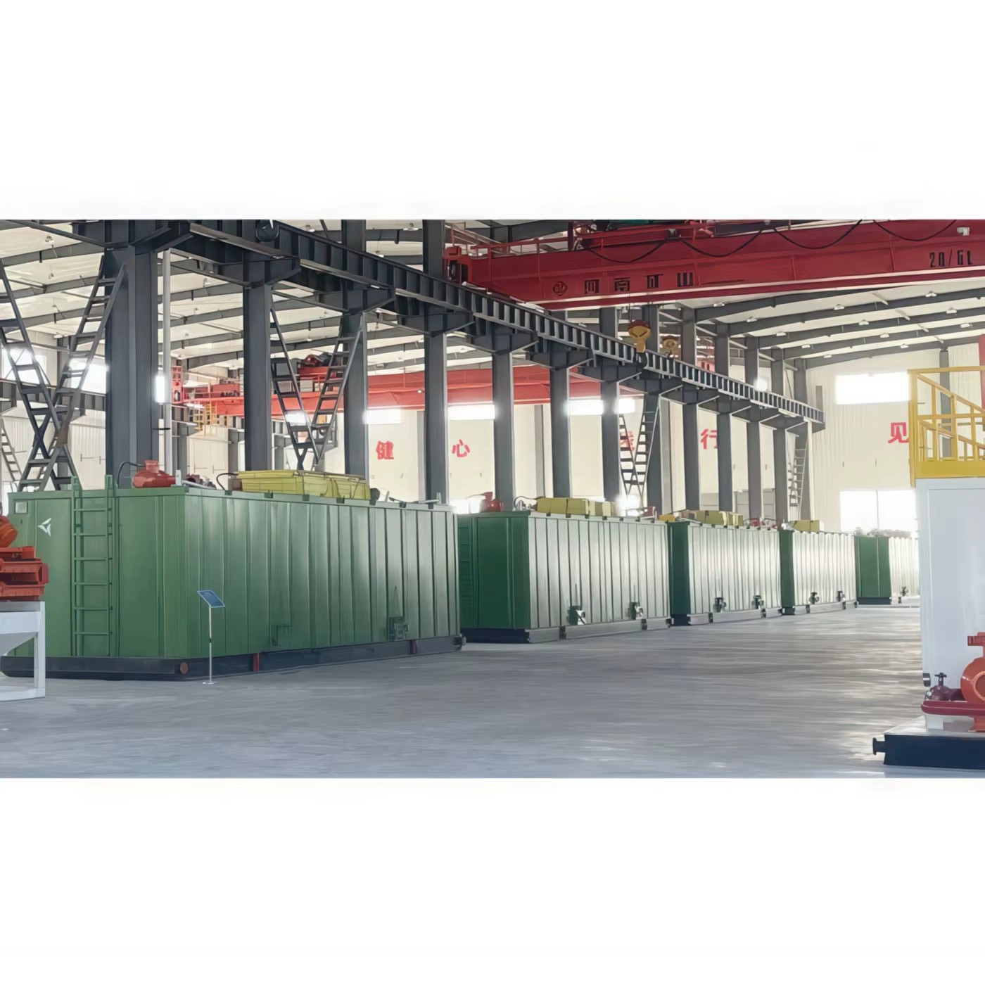 New API Skid-Mounted Mud Tank Steel With Agitator Large Capacity for Oil Drilling Solids Control
