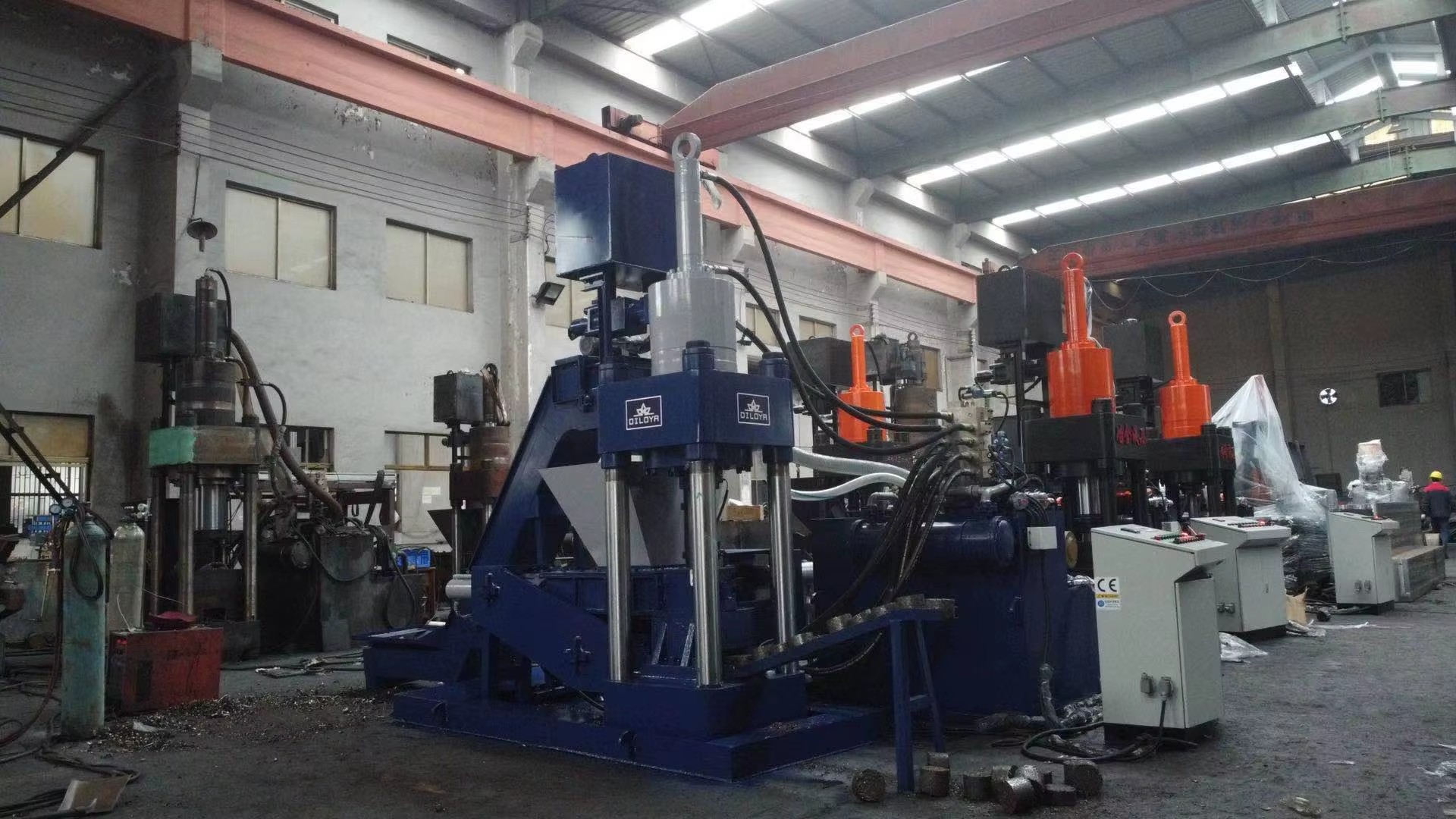 Automatic Aluminum Shavings Chips Briquette Making Machine