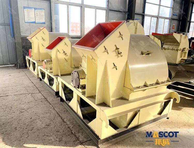 Small Portable Sawdust Briquette Making Machine with Engine/Motor High Productivity 4t/h Capacity CE ISO Certified 380V