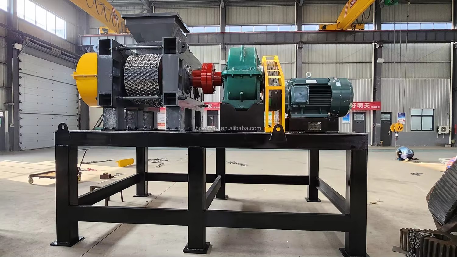 Good Quality BBQ Charcoal Briquette Making Machine Charcoal Coal Powder Ball Press Briquette Machine Price