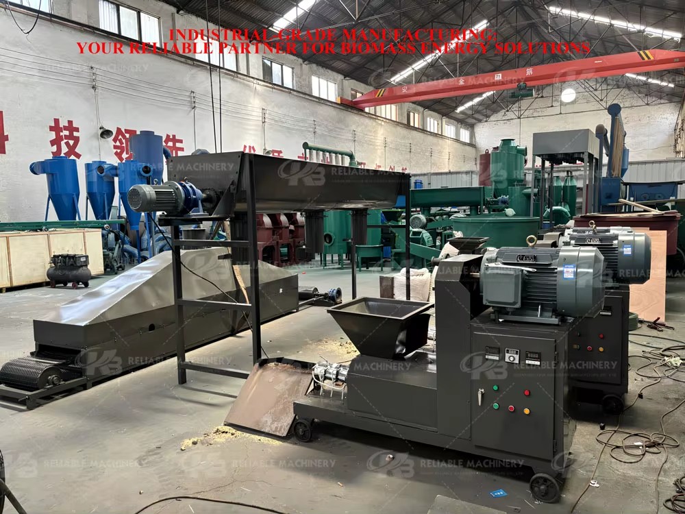 Rice Husk Wood Charcoal Sawdust Briquette Extruder Press Making Machine for Barbeque