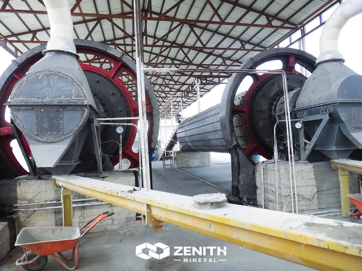 Low Price Wet Ball Mill Grinding Machine for Gold Mining Full Plant Gold Ore Mining Small Ball Mill Price Vibratory Ball Mill