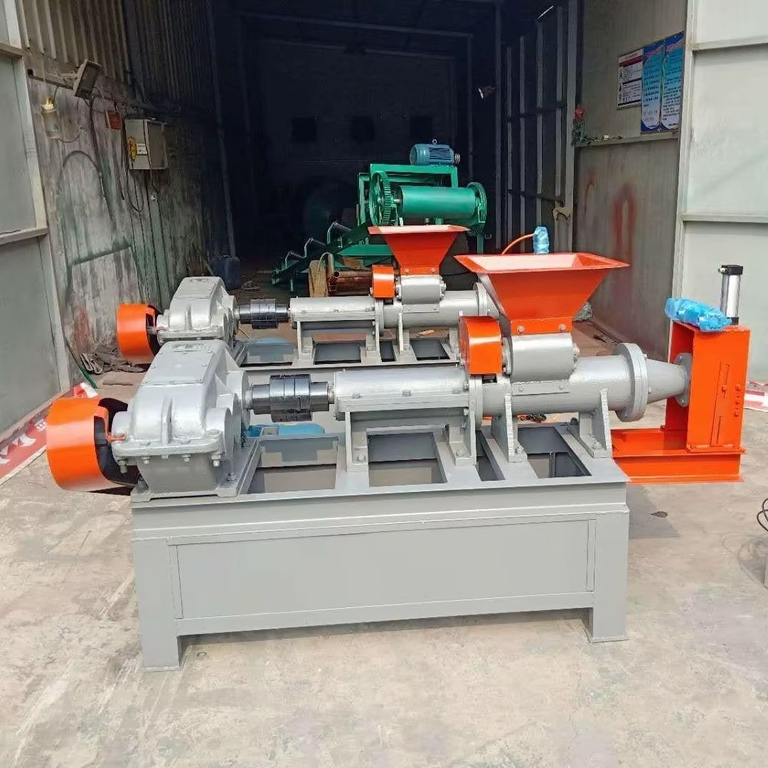 BRD Biomass Charcoal Making Equipment Wood Crusher for Agricultural Waste High Yield Carbonization 1-2t/h Capacity 11kW 380V