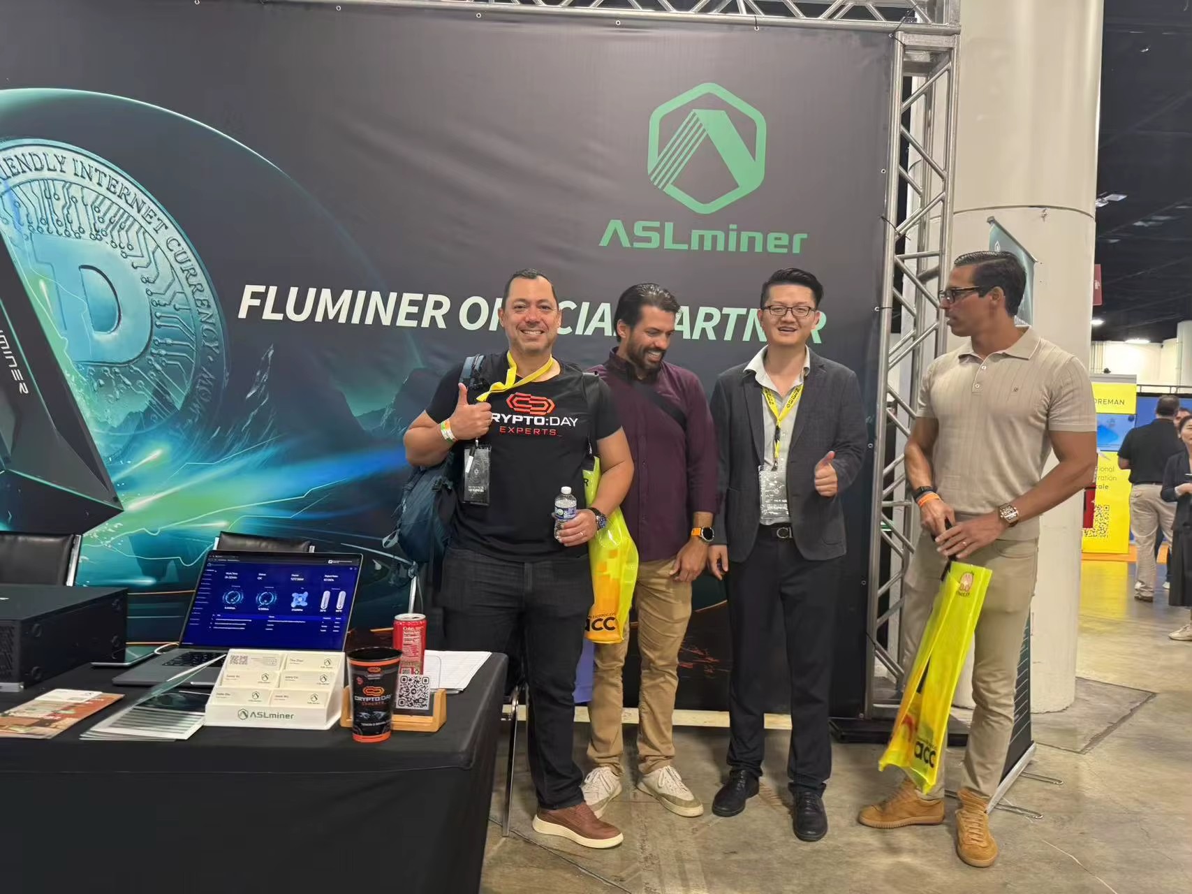 Hot Mining Machine ETC ASIC Miner Bombax EZ100 12.5GH s High Efficiency Ethereum Classic Mining Rig Mining ETC Coins for Sale