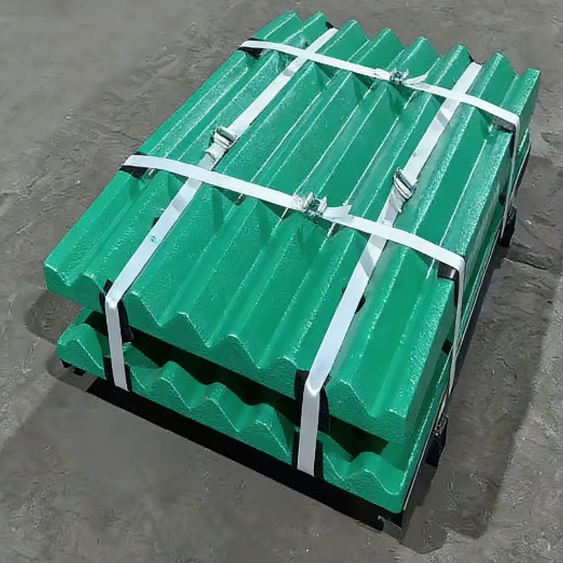 High Manganese Steel High Wear Resistance Jaw Plate for Jaw Crusher Casting Ore Mining Use Henan