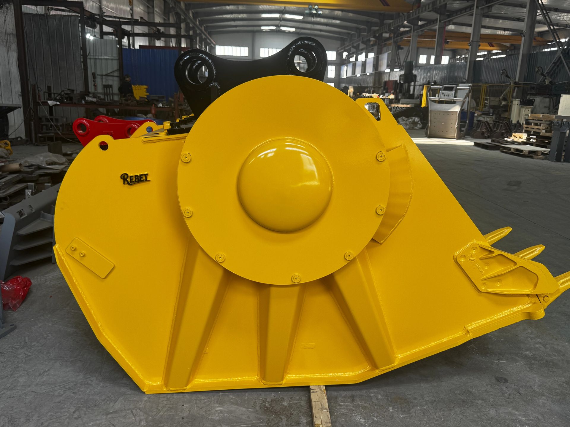 RIBETTER Excavator Attachment Crushing Bucket Core Components Bearing Engine PLC-Certified Low Maintenance Cost Certified 1900kg