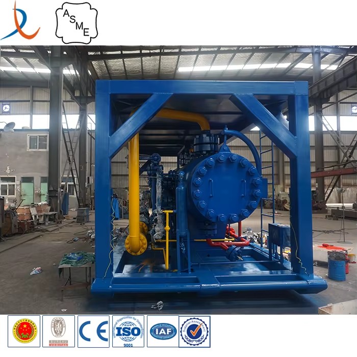 Gas and liquid separator / oilfield scrubber / flash trap