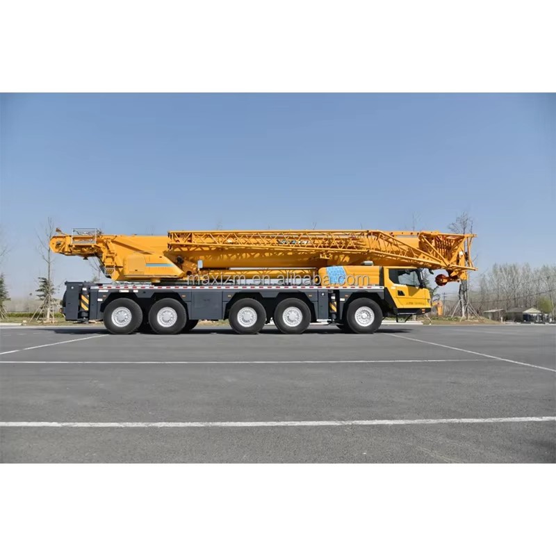 130t All Terrain Crane with 8 Section Telescopic Boom for Sale XCA130G8-1