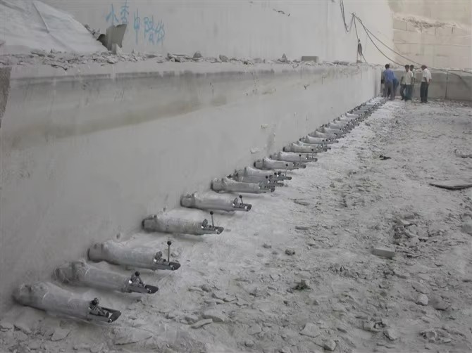 HSG90 Handheld Hydraulic Concrete Rock Splitter