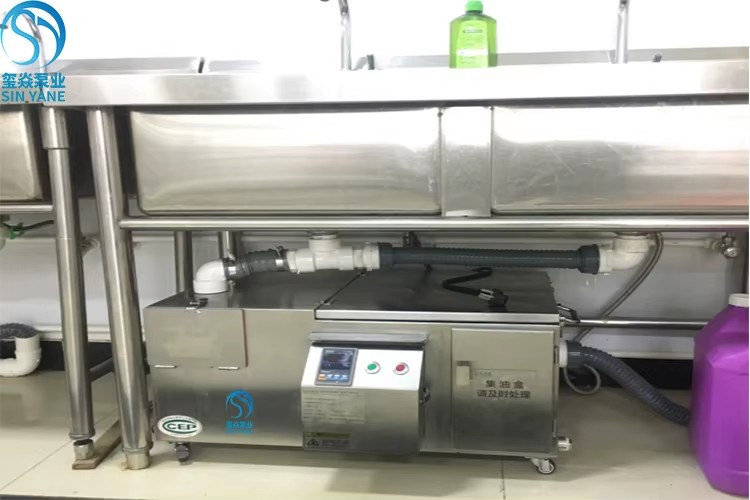 Full Automatic High Efficiency Auto Oil Water Separator in Separation Equipment Grease Trap Cooking Oil 55 SUS 304 Restaurant