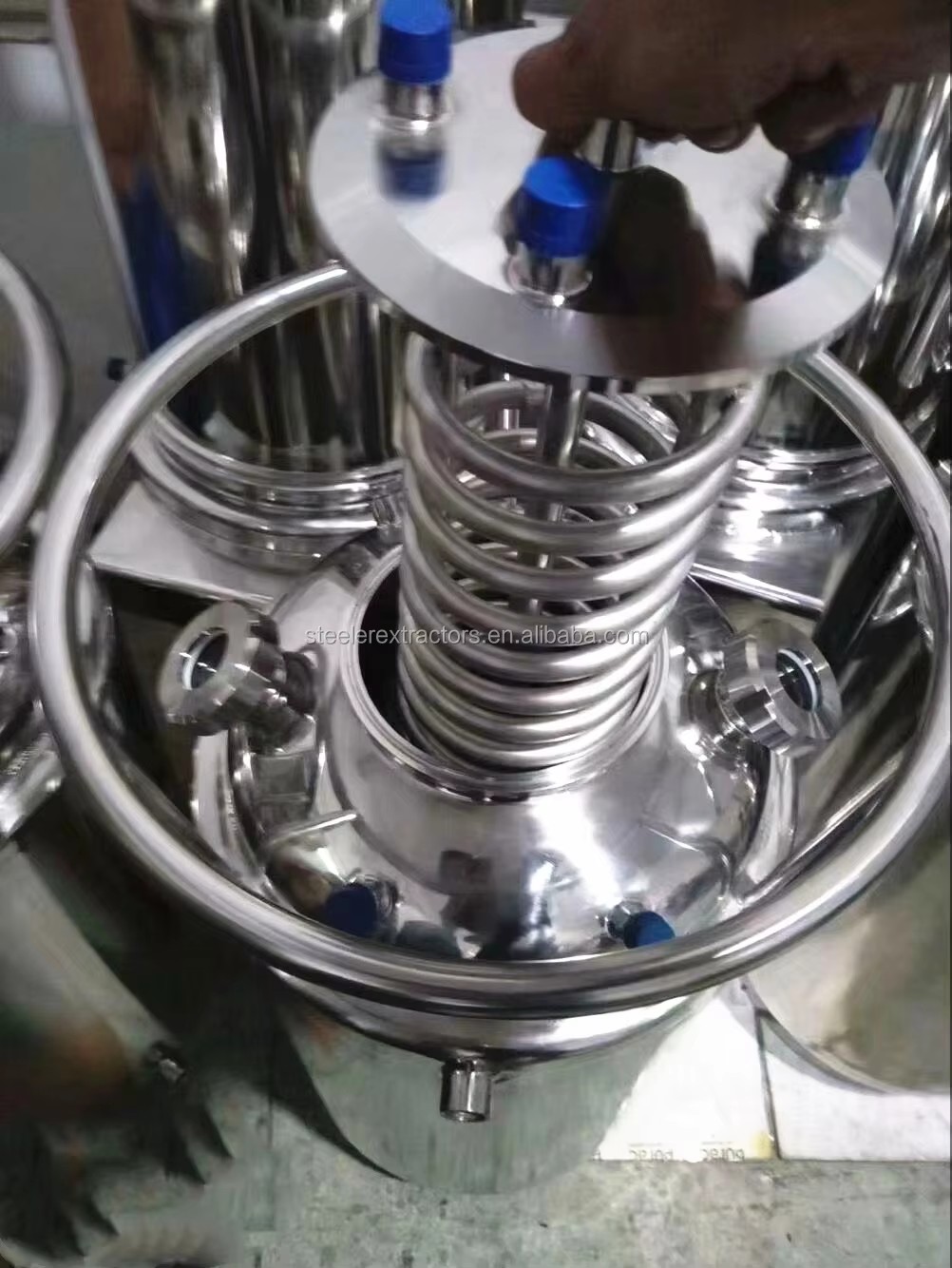 1/4" NPT Thread -30 Inhg to 150 psi Compound Pressure Gauge