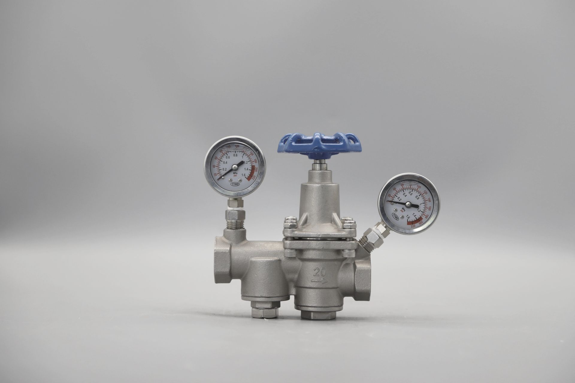 SS 304 316 Stainless Steel Manual Pressure Reducing Valve for Water Oil Gas Normal Temperature OEM Customizable