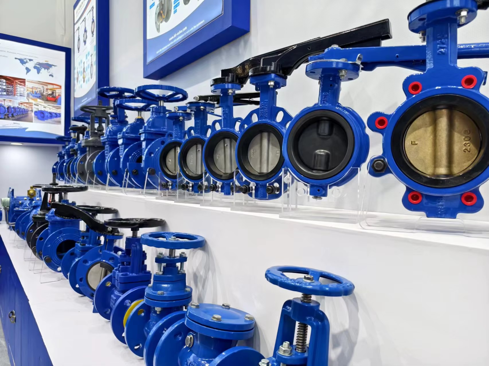 Manufacturer Supply Wafer Type Butterfly Valve DN50-DN300 GGG50 DI SS304 With Hand Lever and Gear Box for Water Control Project
