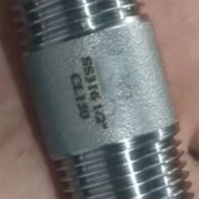 SS316 NPT thread nipple for example 1/2"diameter by 2" long