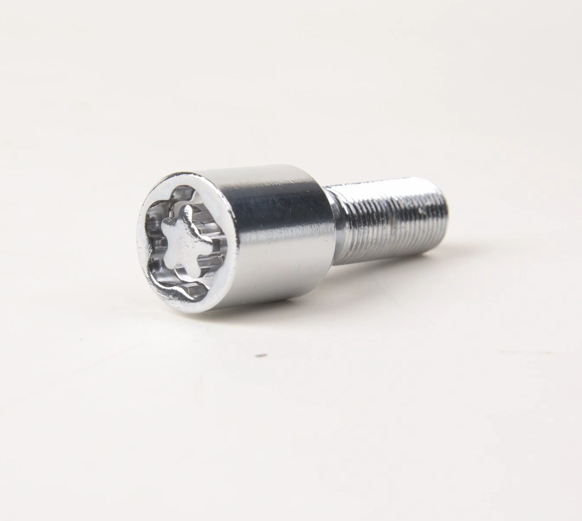 Quick-Install Locking Wheel Bolt Conical Seat Lug Bolt Black Oxide Chrome Finish Security Bolt