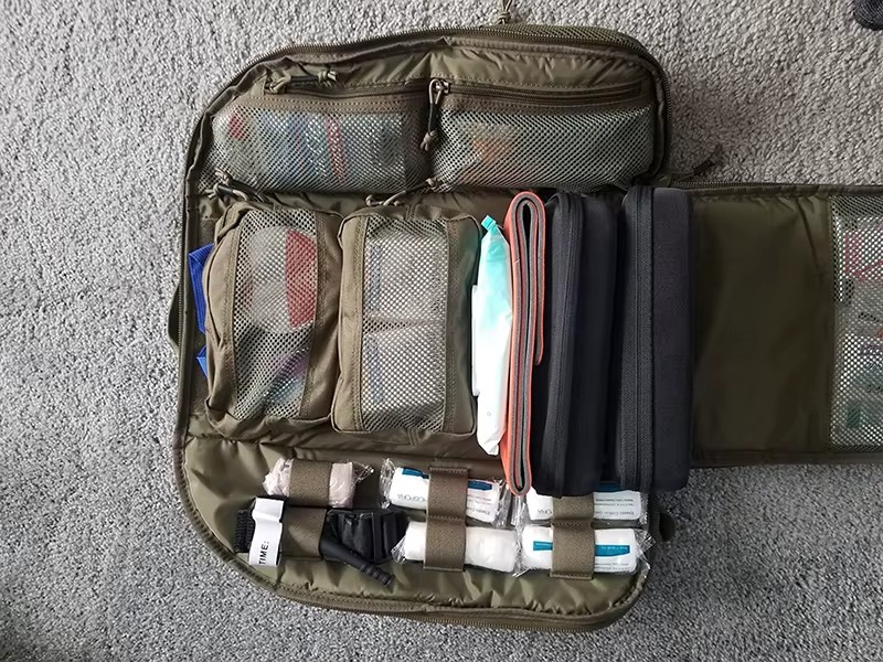 Free sample Medical First Aid Kit Tactical Pouch Bags for Nurses and Doctors, Made