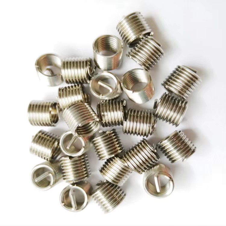 131-Piece M8*1.25 Metric Thread Repair Kit Steel Tap and Die Tool Sets for Hand Tapping and Cutting Threads