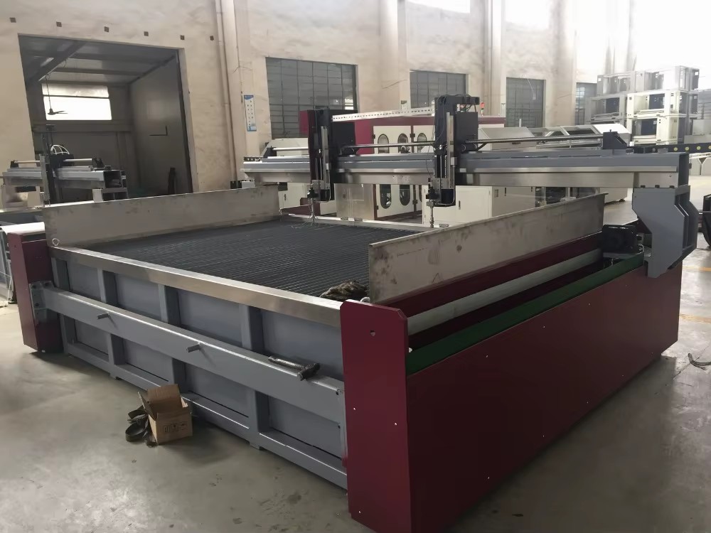 1.5x2m to 2x8m Swing Arm CNC Controlled Waterjet Cutting Machine for Warehouse Applications